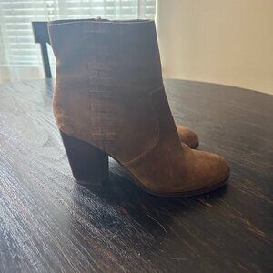 Frye Brown Suede Booties Size 7